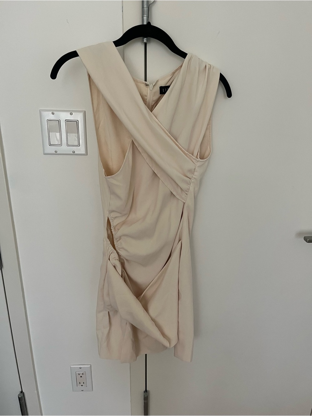 Lioness Cream Asymmetrical Cutout Mini Dress NWT - Picture 2 of 5